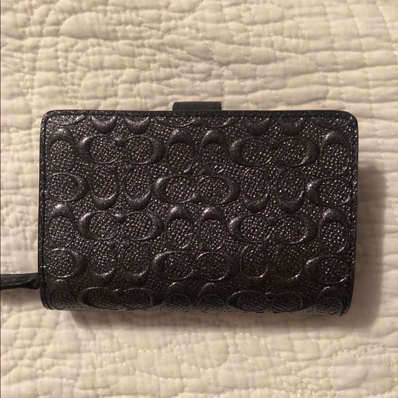 Coach metallic gunmetal wallet - Picture 2 of 4